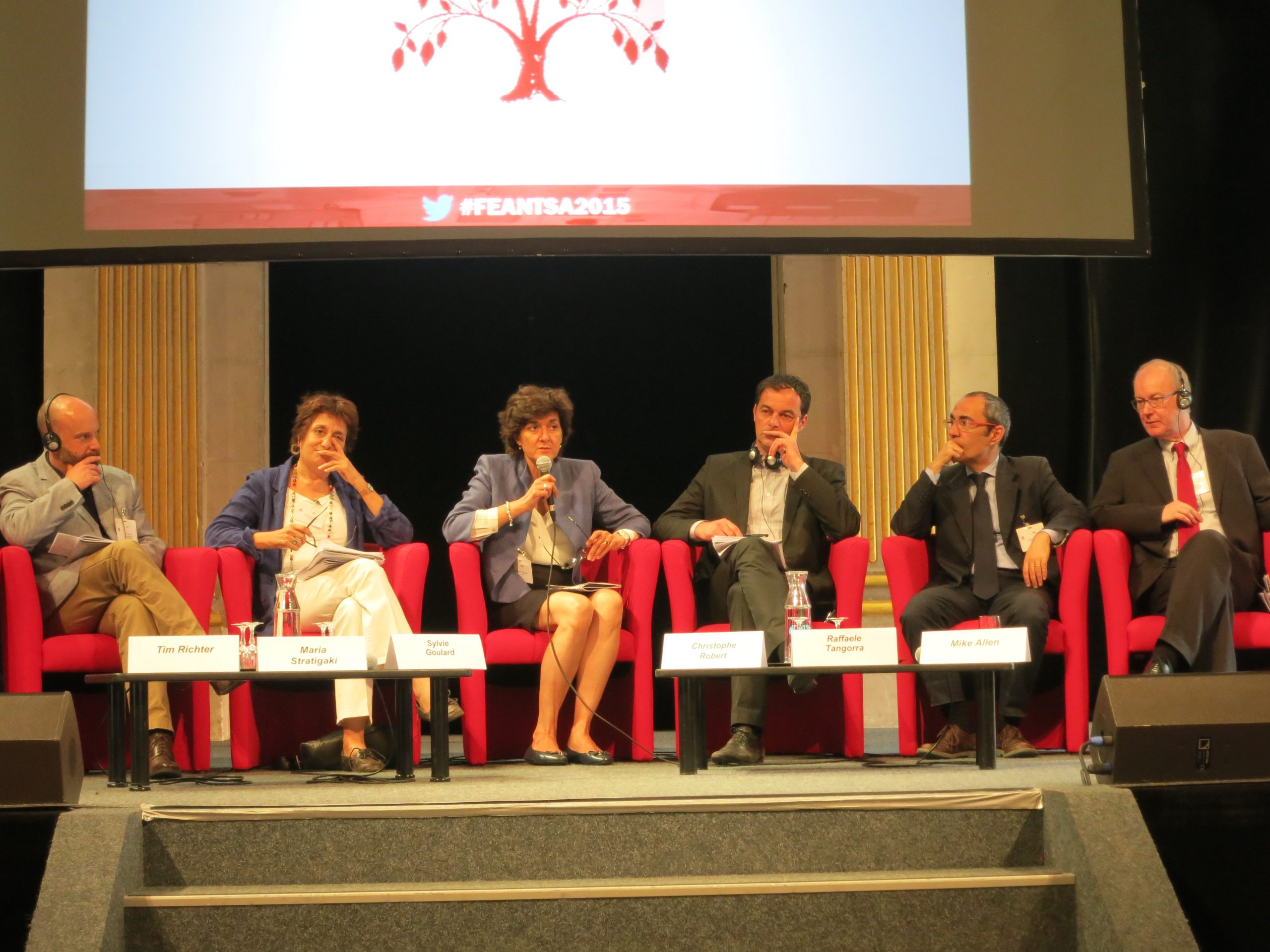 Rassemblement à Paris, pour affronter la question des sans abris